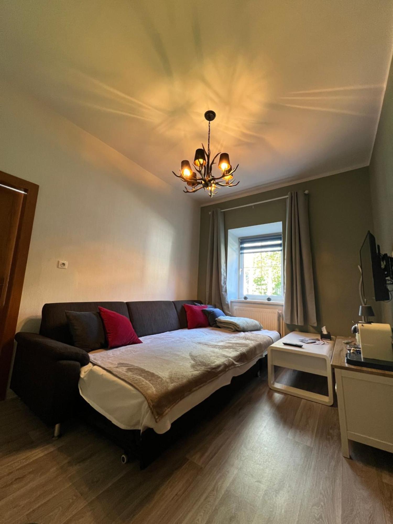 Ausseerland Apartments - Relax, Ski, Hike And Bike, Garden, Parking, Bbq, Near Hallstatt, Loser, Tauplitz And Krippenstein, Free Wi-Fi And Netflix Bad Aussee Eksteriør bilde